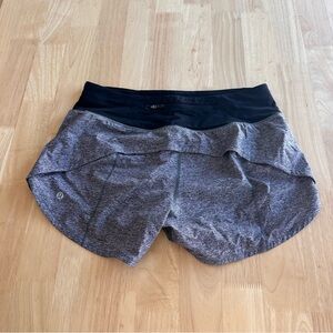 Lululemon Speed Up Shorts 4” Black and Grey